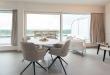 Studio sur le toit entièrement rénové et prêt à être emménagé, avec une grande terrasse ensoleillée et des vues magnifiques!