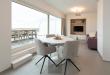 Studio sur le toit entièrement rénové et prêt à être emménagé, avec une grande terrasse ensoleillée et des vues magnifiques!
