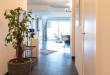 Uitzonderlijk doorloop-appartement aan het strand van Groenendijk.