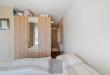 Centrally located corner flat with a sunny terrace and unobstructed views