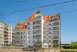 Centrally located corner flat with a sunny terrace and unobstructed views