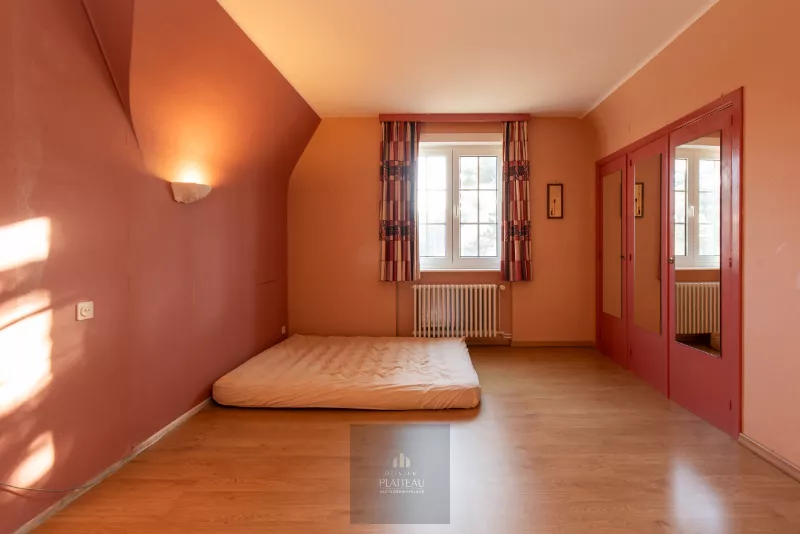 Grande villa de 1533 m² située au cœur du quartier Simli à Nieuport-Bad.