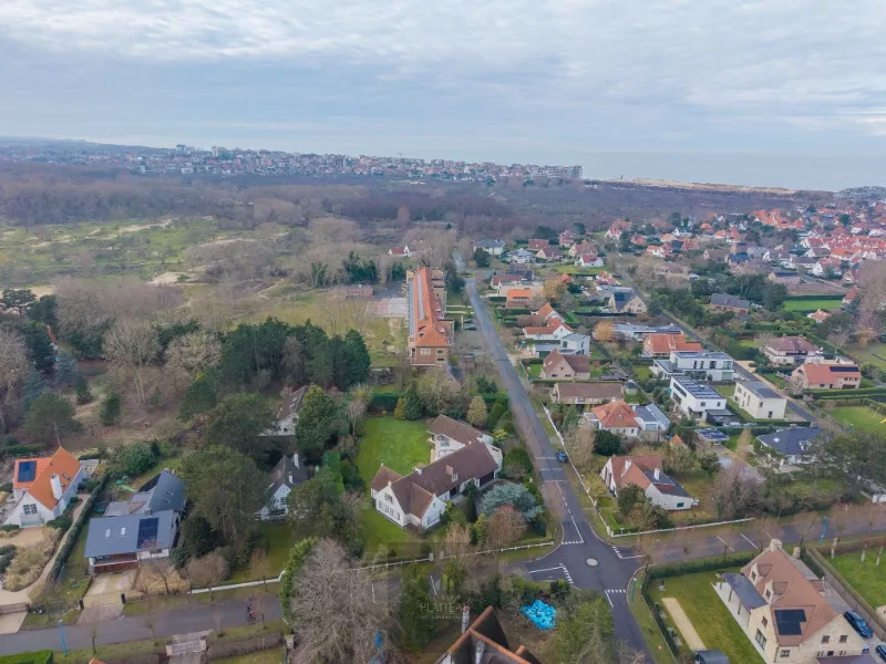 Villa "Les Ramures" - Exceptional classic villa in a prime location in Sint-Idesbald.