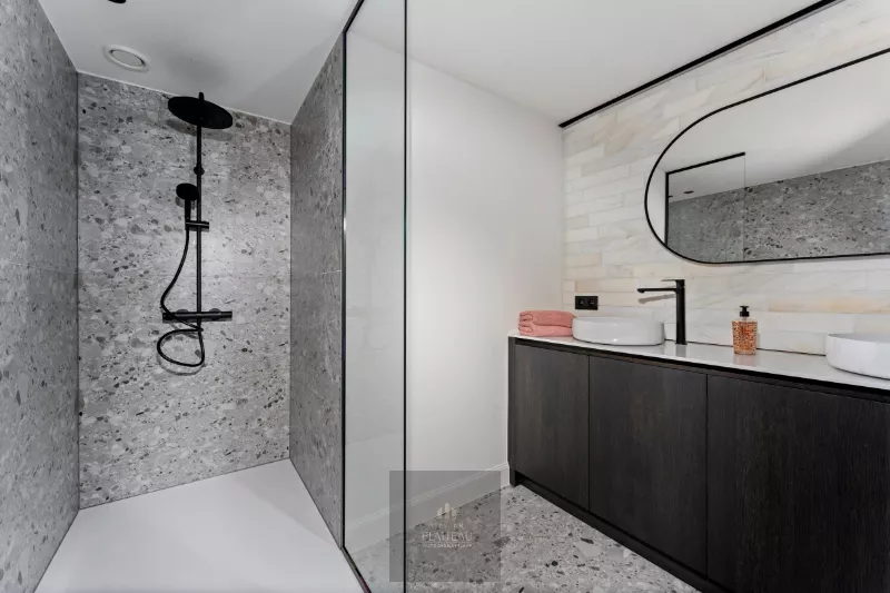 Appartement de luxe de 115 m² prêt à emménager, idéalement situé à proximité de la place du marché de Nieuwpoort.