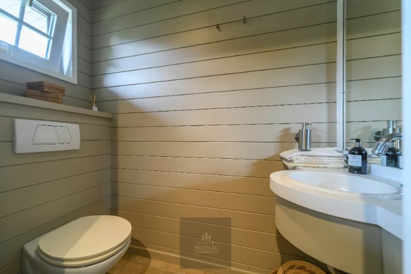 Charmante Mi Casa-villa op 1271m² op slechts 400 meter van zee.