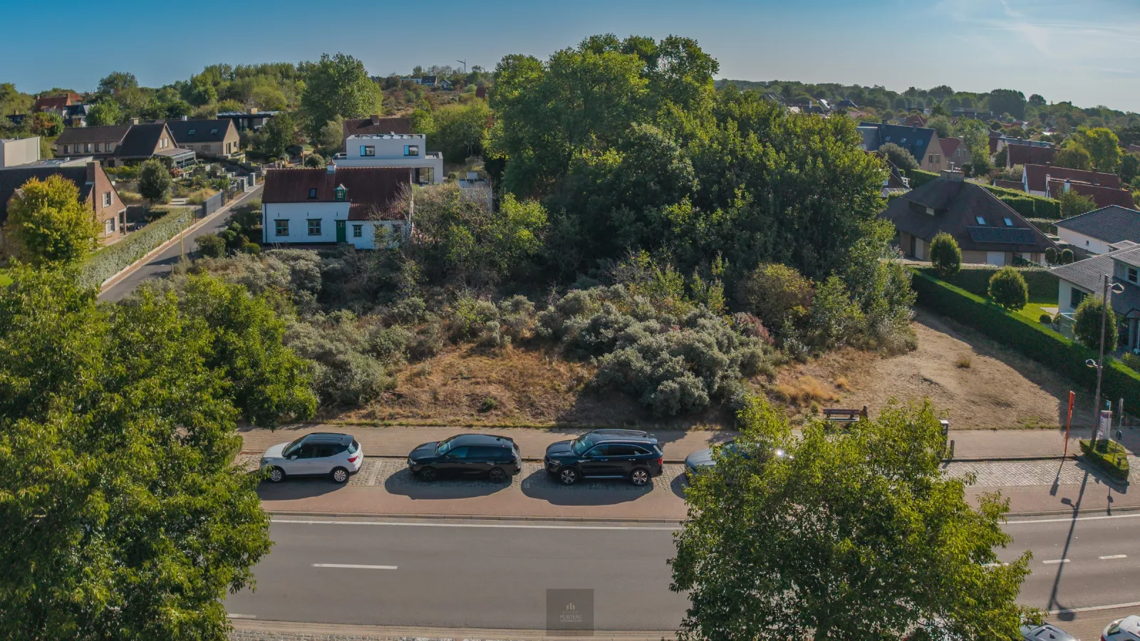 2 lots of building land in Oostduinkerke via a share deal—sale of shares!