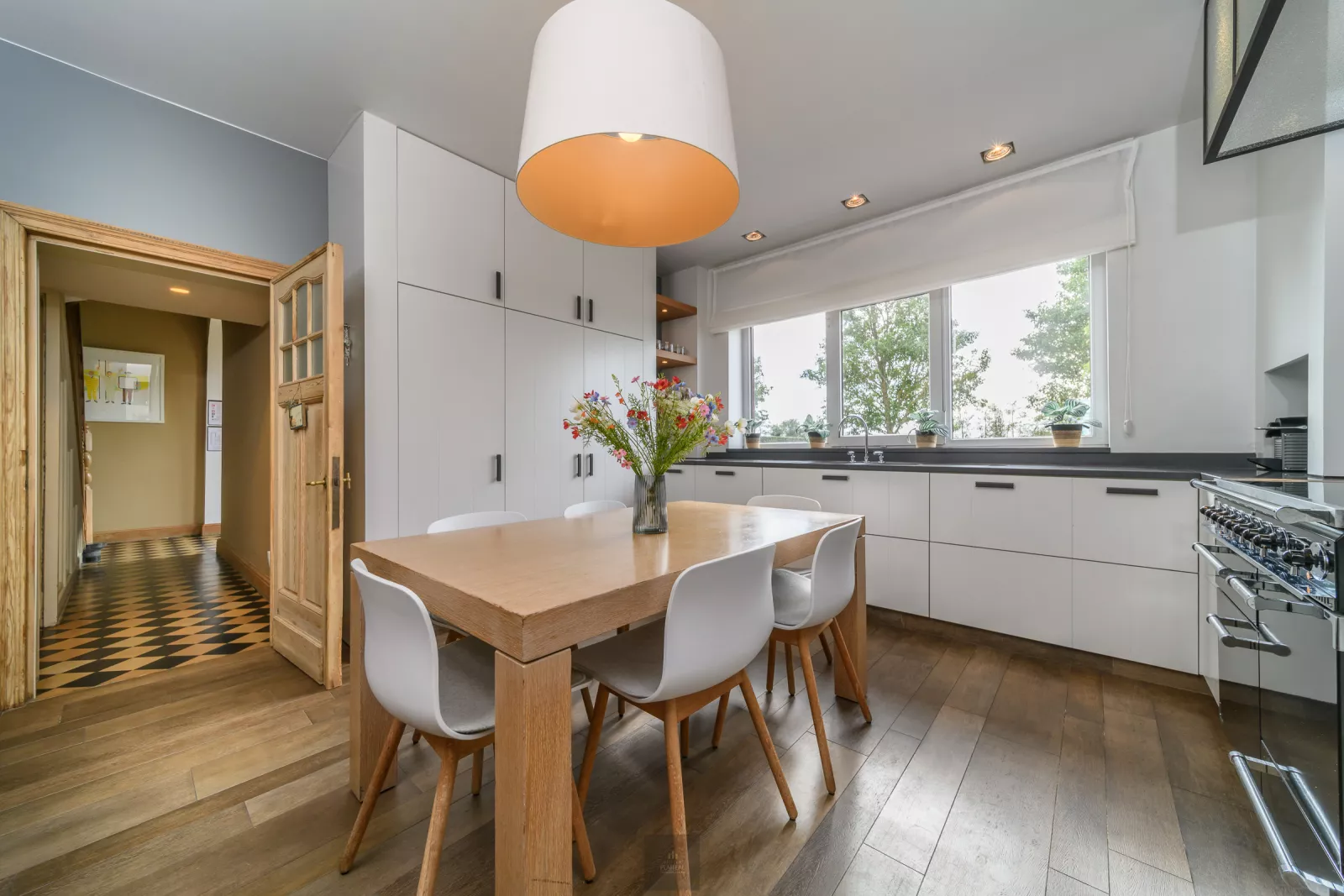 Historic grandeur and modern comfort in a unique vicarage in Stuivekenskerke.