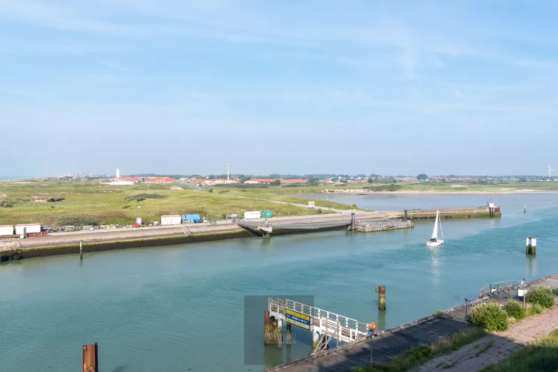 Exclusief high-end appartement met uniek panoramisch uitzicht in Nieuwpoort-Bad