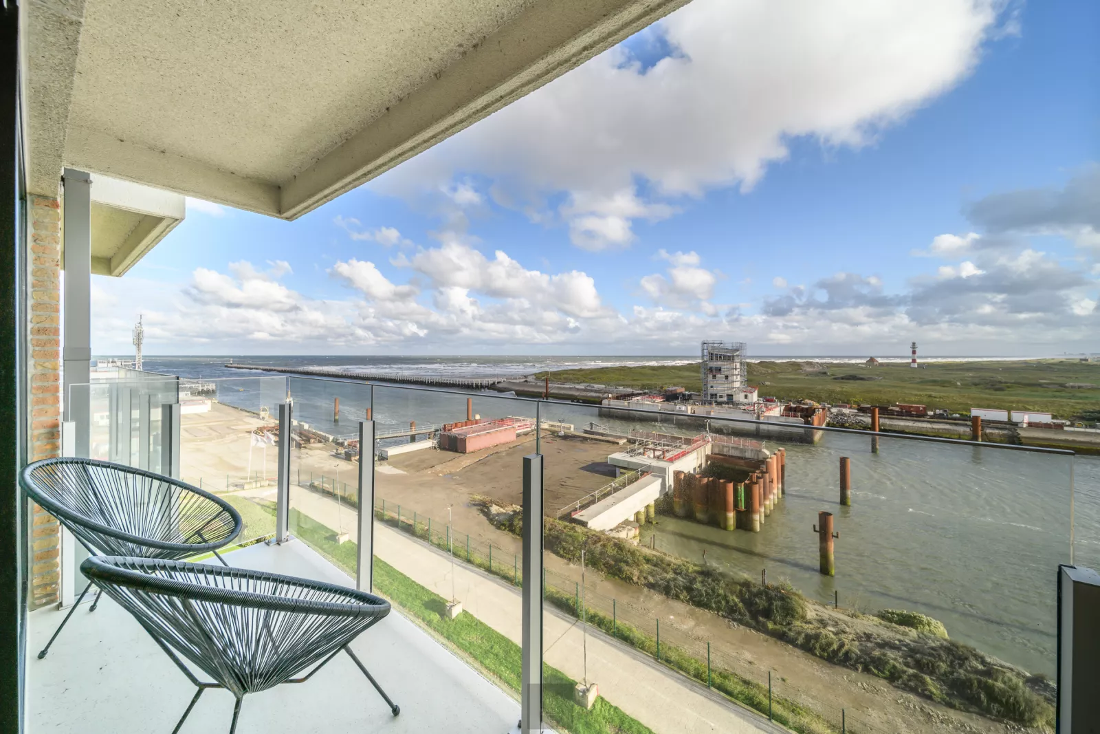 Appartement haut de gamme exclusif offrant une vue panoramique unique à Nieuwpoort-Bad