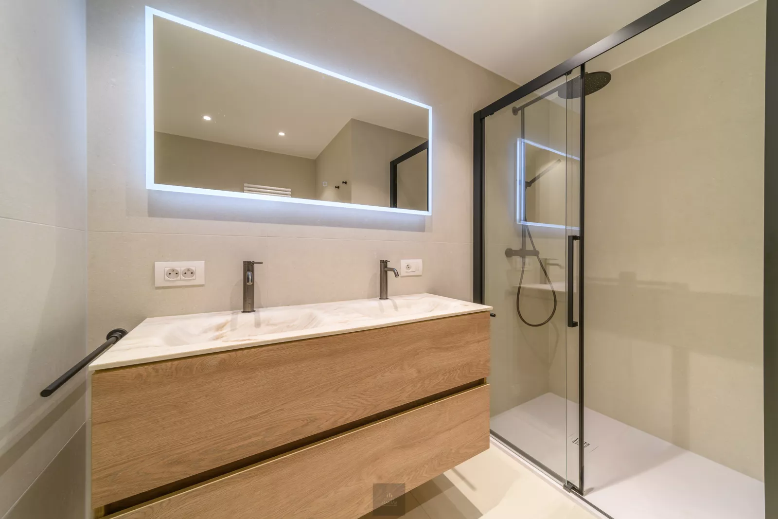 Appartement haut de gamme exclusif offrant une vue panoramique unique à Nieuwpoort-Bad