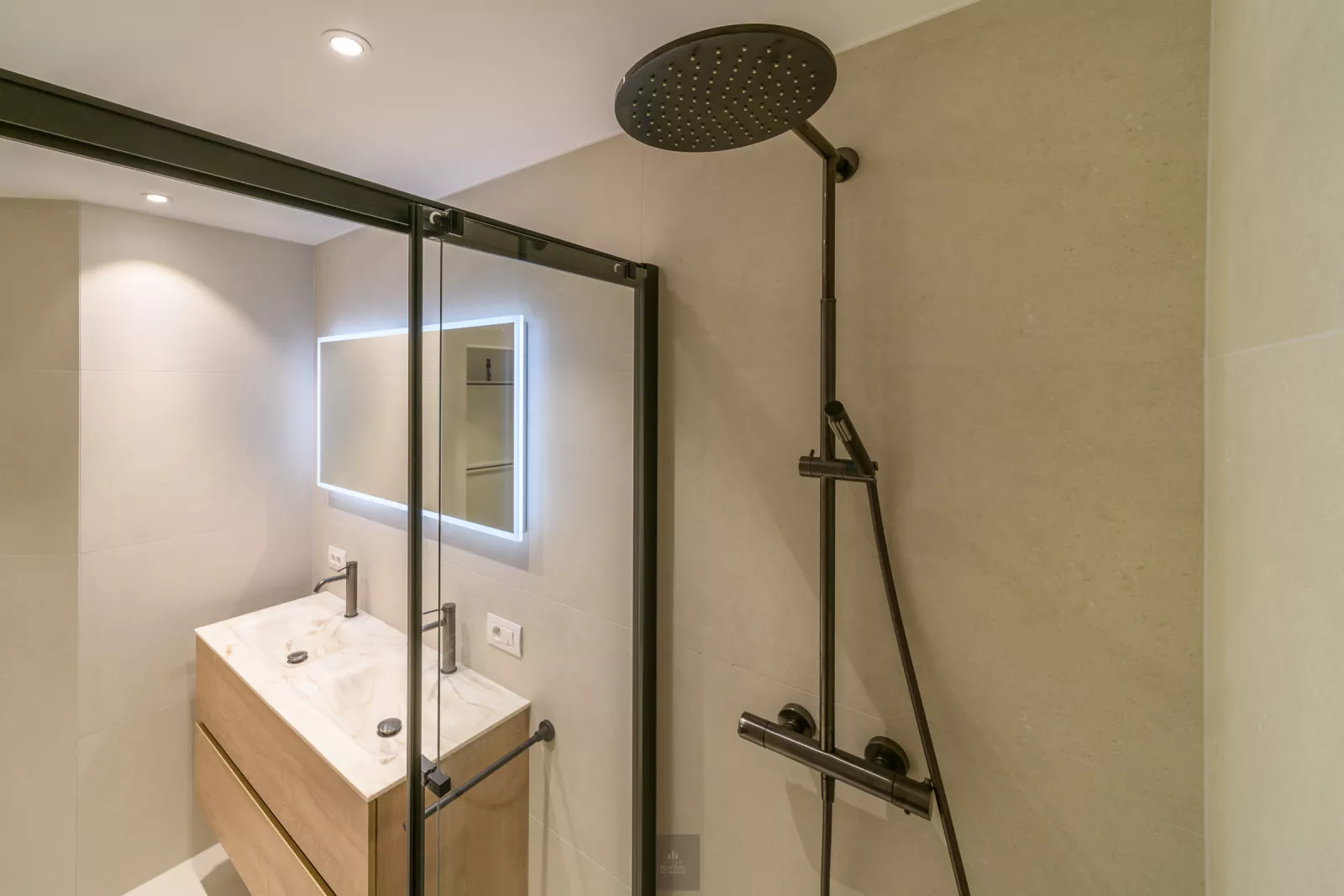 Appartement haut de gamme exclusif offrant une vue panoramique unique à Nieuwpoort-Bad